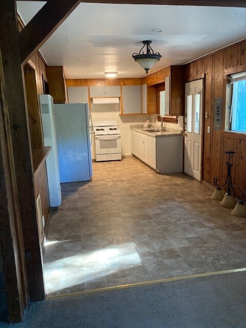 Foto del edificio - 15121 Wonderland Blvd