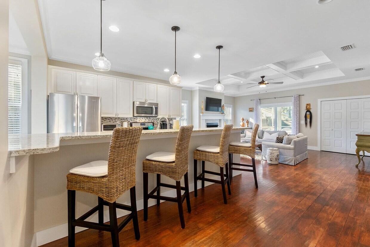 Foto principal - 22 Fullerwood Dr