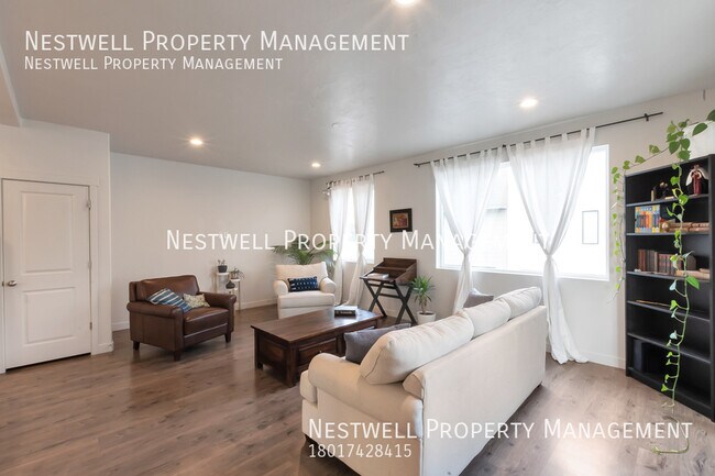 Building Photo - Newer 4-bed Townhome in American Fork