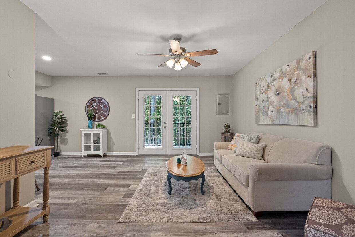 Foto principal - Green Forest Apartments