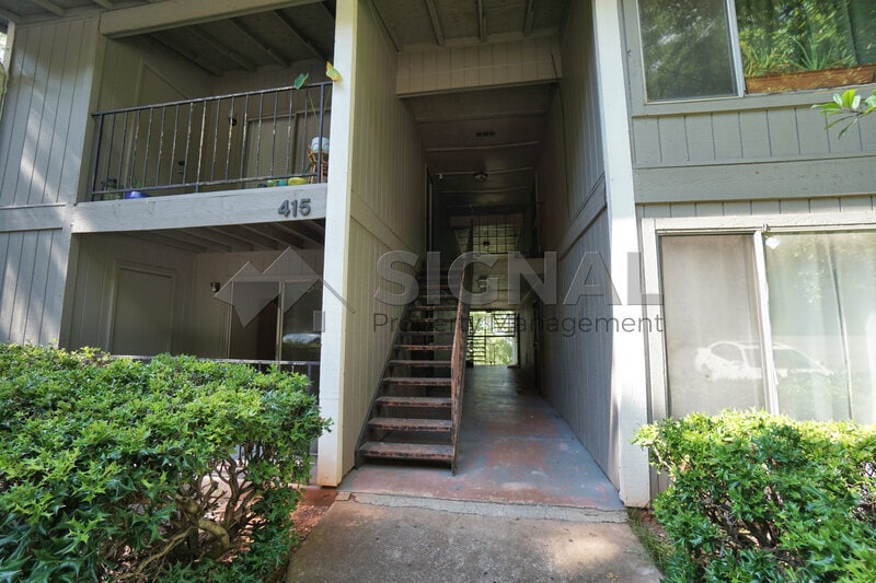 415 Skyview Dr Unit G, Birmingham, AL 35209 Condo for Rent in