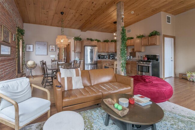 Foto del edificio - 31 Main St