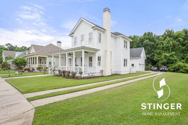 Foto del edificio - 14 Halsey Cir