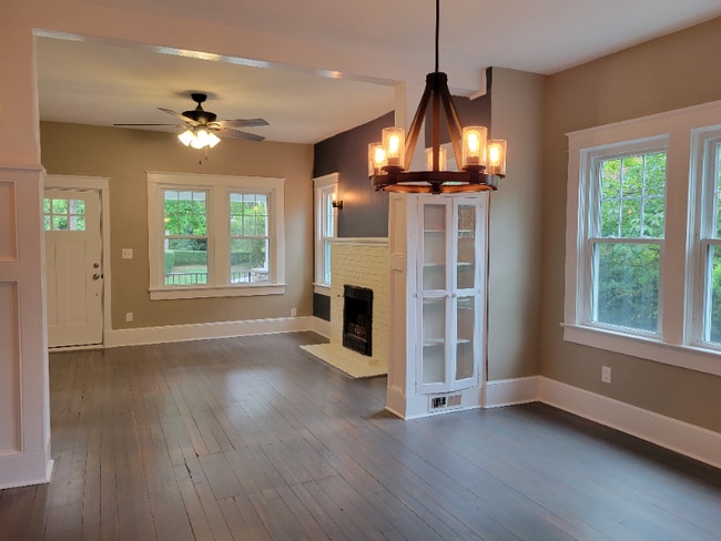 Foto del edificio - 1108 College Ave