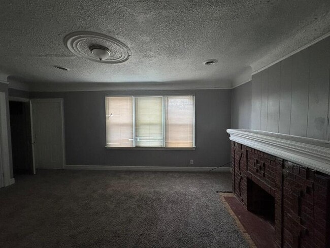 Foto del edificio - 14834 Sussex St