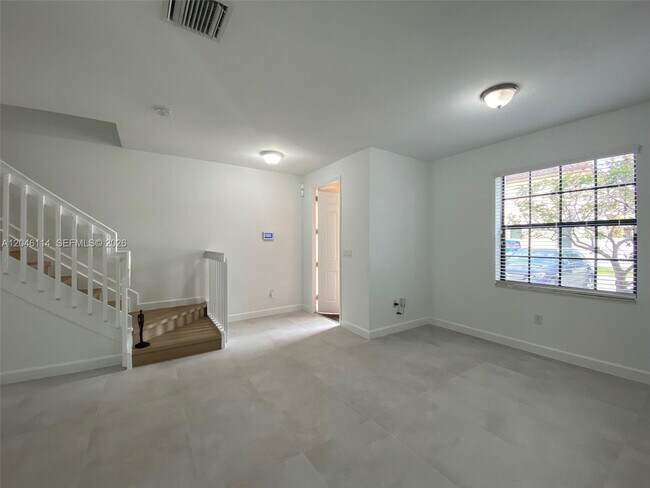 Building Photo - 3538 W 88th Terrace