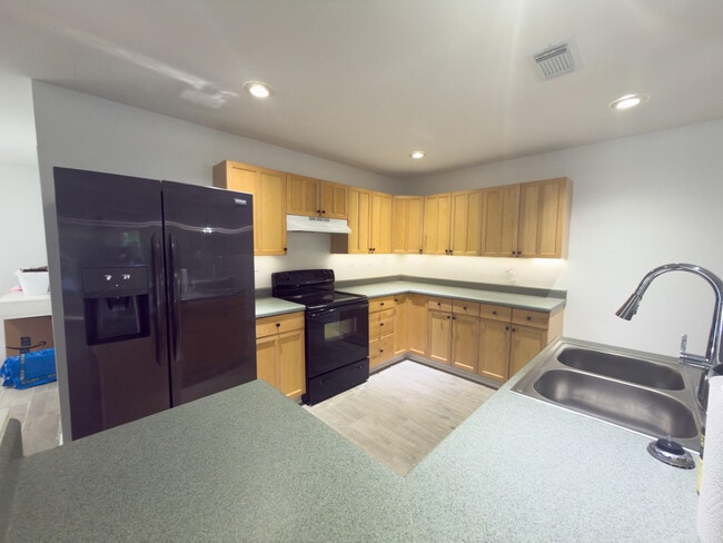 Building Photo - 8524 Laredo St