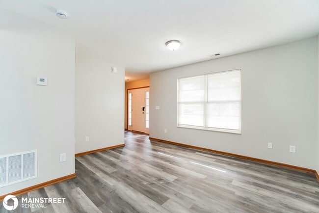 Building Photo - 411 Lockbay Rd