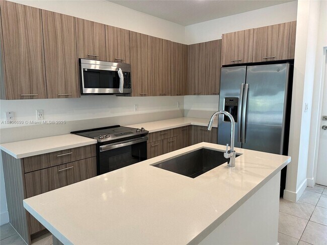 Foto del edificio - 8265 NW 41st St