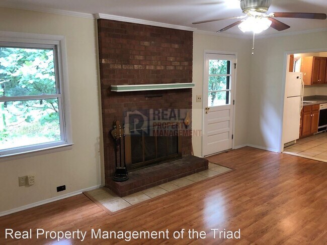 Building Photo - 3 br, 2 bath House - 1659 Banbridge Rd