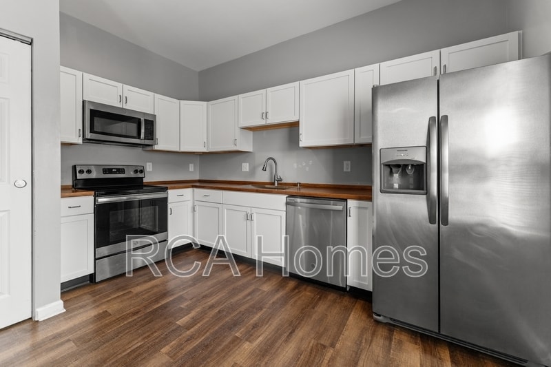 Photo - 118 N State Ave, Unit B