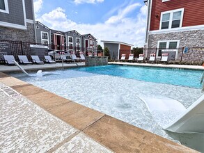 Building Photo - Cardiff at Westminster