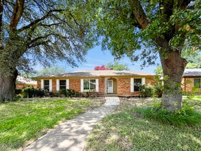 Building Photo - 4331 Cinnabar Dr