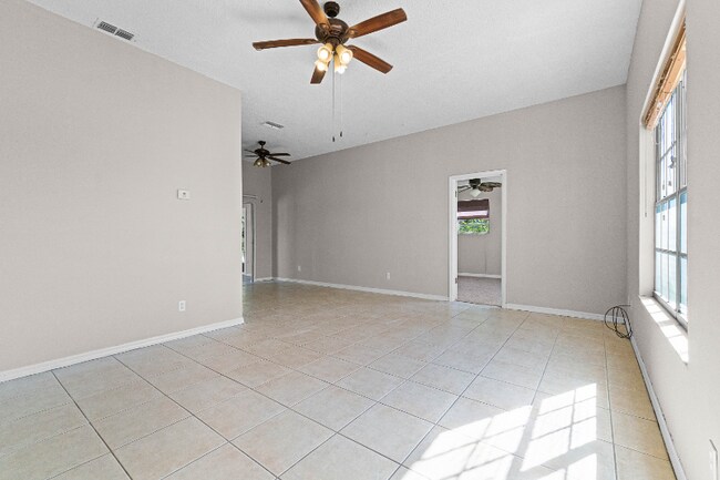 Building Photo - 4751 Deer Run Rd