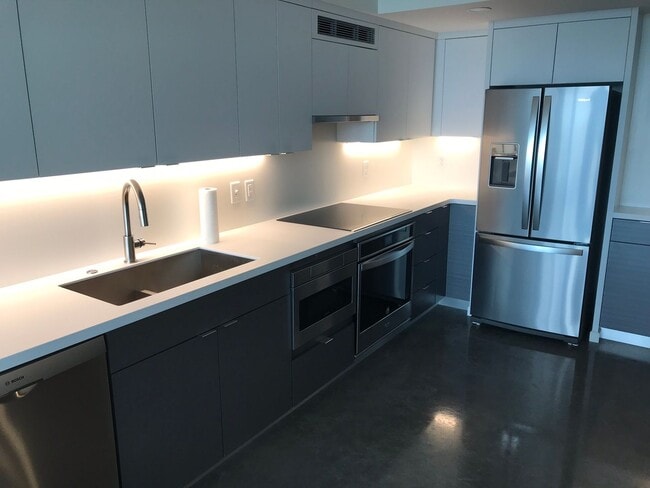 Photo - AVAILABLE AUGUST 2026 - Downtown Iowa City High-Rise Condo with Amazing Views