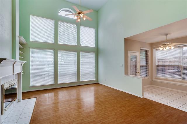 Foto del edificio - 4404 Staten Island Dr
