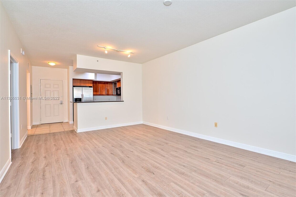 888 S Douglas Rd, Coral Gables, FL 33134 Condo for Rent in Coral