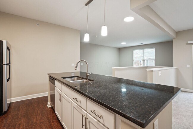 Foto del edificio - 5137 Foxtail Pine St