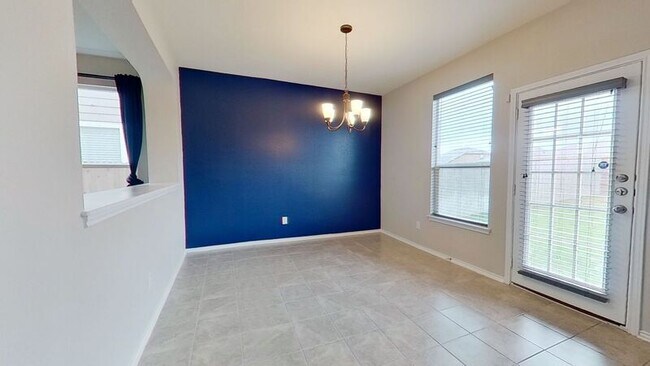 Building Photo - 13700 Vigilance St