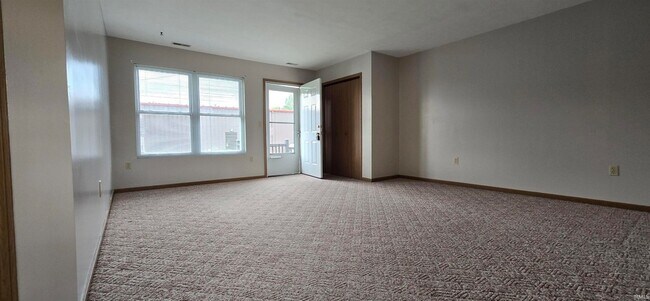Building Photo - 109 Marcus Dr