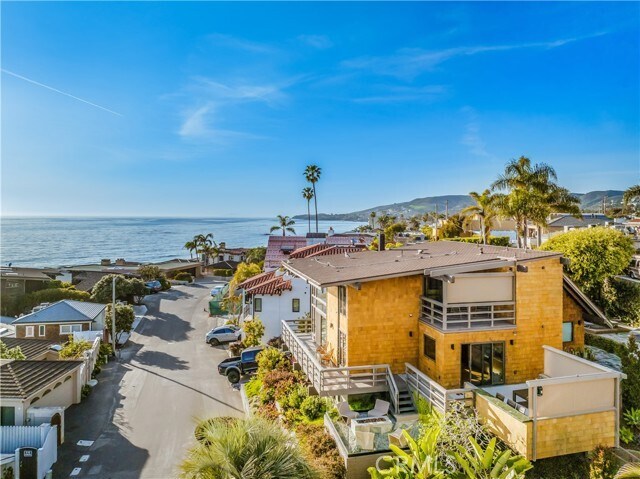 Foto principal - 1944 Ocean Way