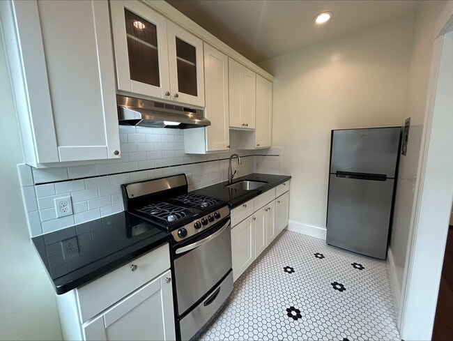 Building Photo - 4738 Balboa St