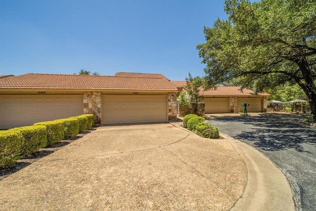 Building Photo - 8402 Alta Mesa