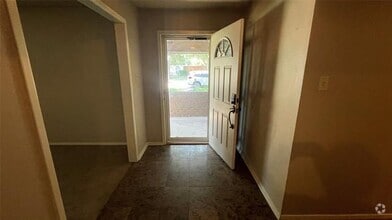Building Photo - 6829 Lancelot Ct