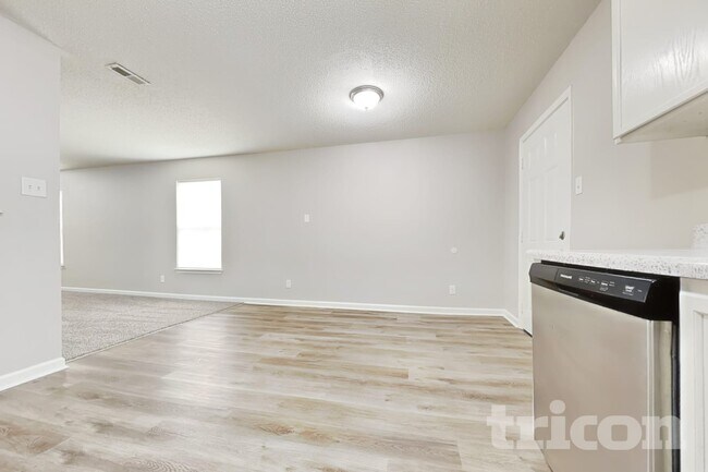 Foto del edificio - 10428 Kensington Way