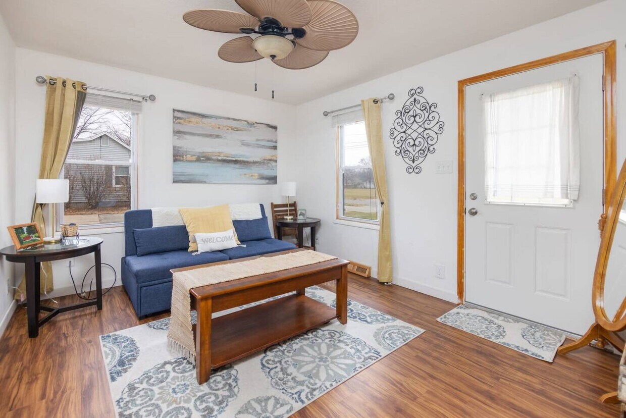 Foto principal - 5265 NW 57th Ave