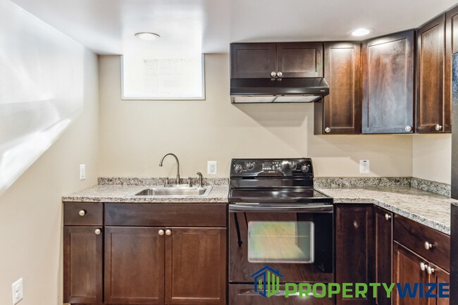 Photo - 516 Beaumont Ave Apartment