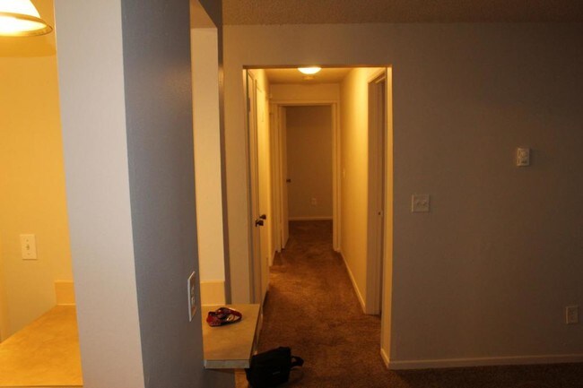 Foto del edificio - 1515-1519 W Sharp Ave