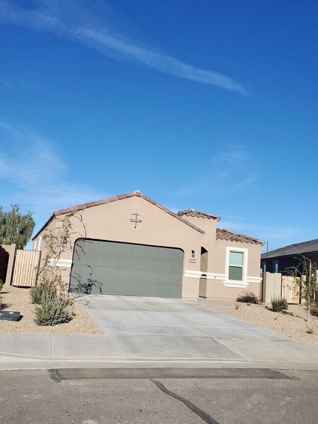 Building Photo - 37612 W Amalfi Ave