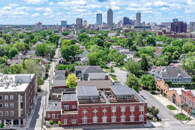 Foto del edificio - 1529 Alabama St