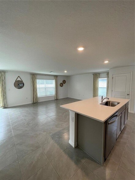 Foto del edificio - 37059 Kings Crown Dr