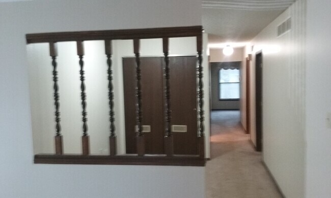 Dinning area - 1506 Richlieu Dr