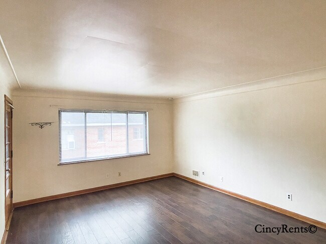 Foto del edificio - 4003 Diehl Ave