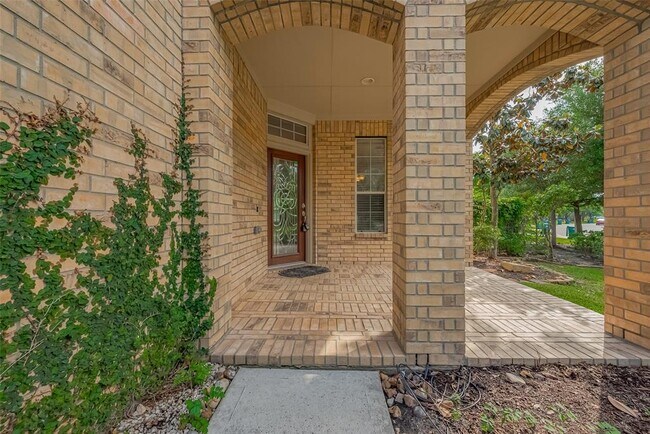 Building Photo - 15 Wenoah Pl