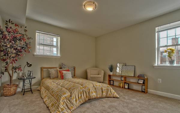 Primary Photo - 3218-3222 8th St SE