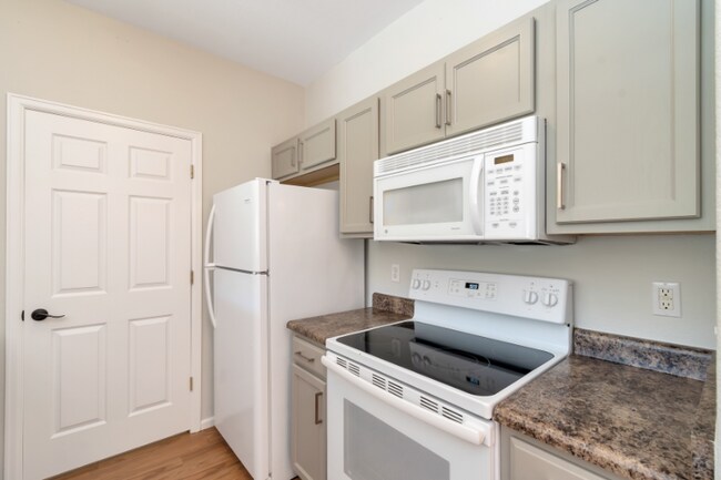 Building Photo - 4451 S Ammons St
