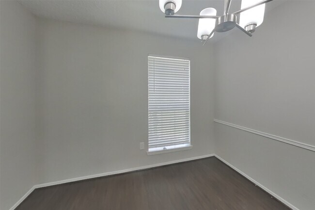 Foto del edificio - 17719 Glenpatti Dr