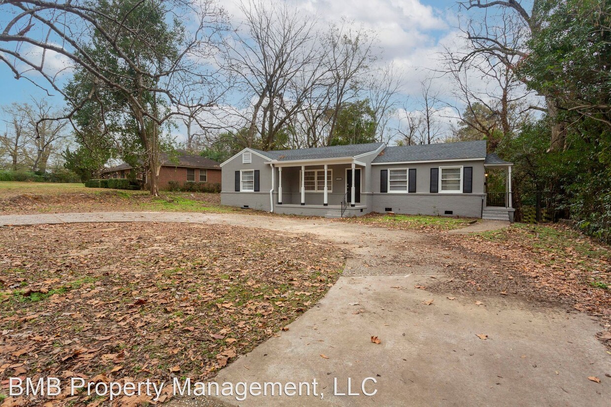 Foto principal - 3 br, 2 bath House - 1370 Woodley Road