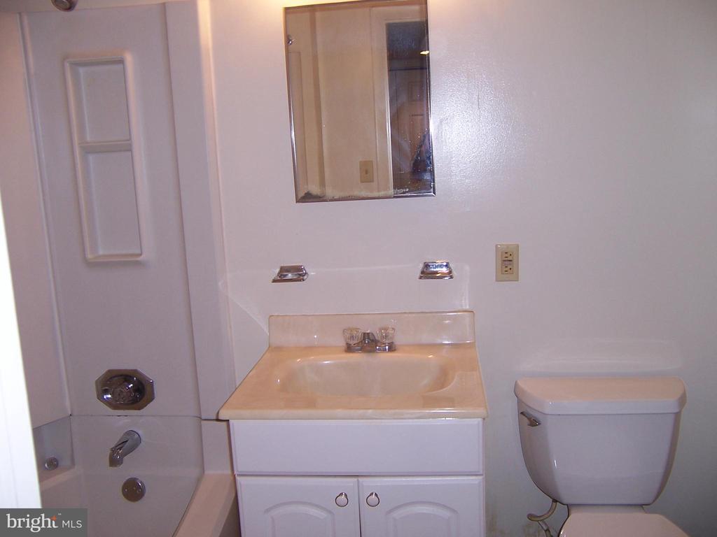 Primary Photo - 1600 Prince St