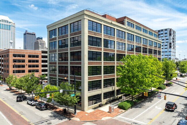 Building Photo - The Julian