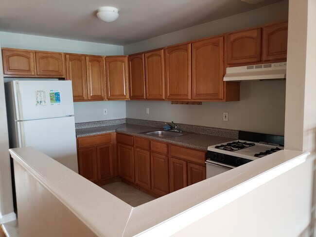 Building Photo - 176 Beach 97th St