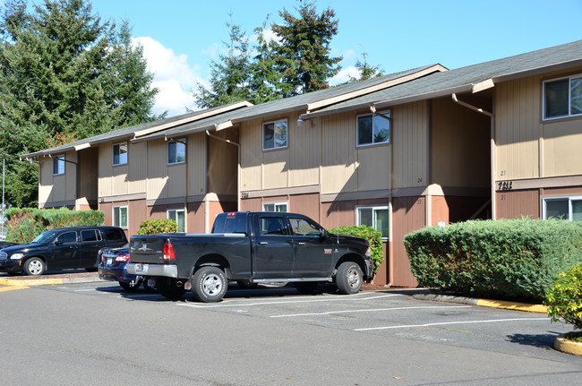 Building Photo - Canterbrook Village