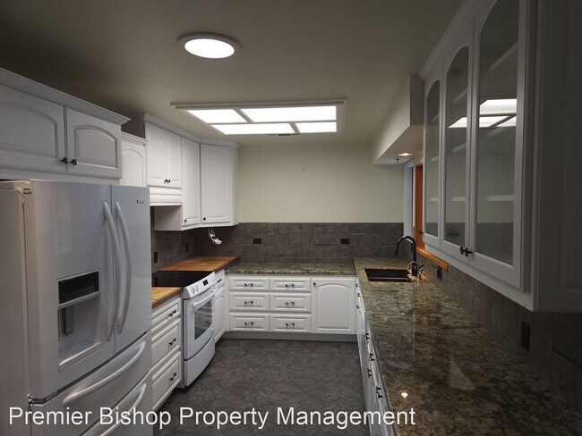 Building Photo - 3 br, 2 bath House - 2977 Indian Creek