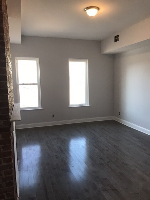 Building Photo - 435 Palisade Ave