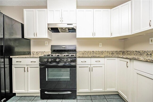 Building Photo - 124 Springvalley Cir