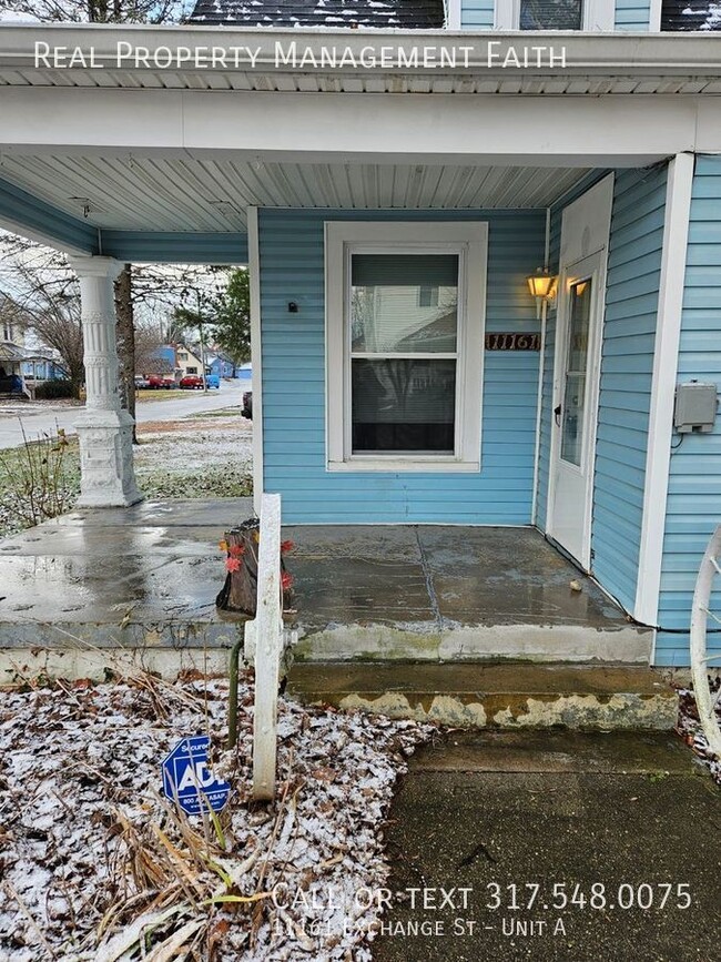 Building Photo - 2 Bedroom Duplex Franklin Township